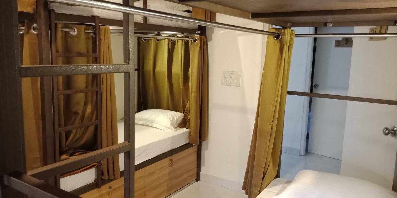 Banaras Hostel Kakarmatha Eksteriør bilde