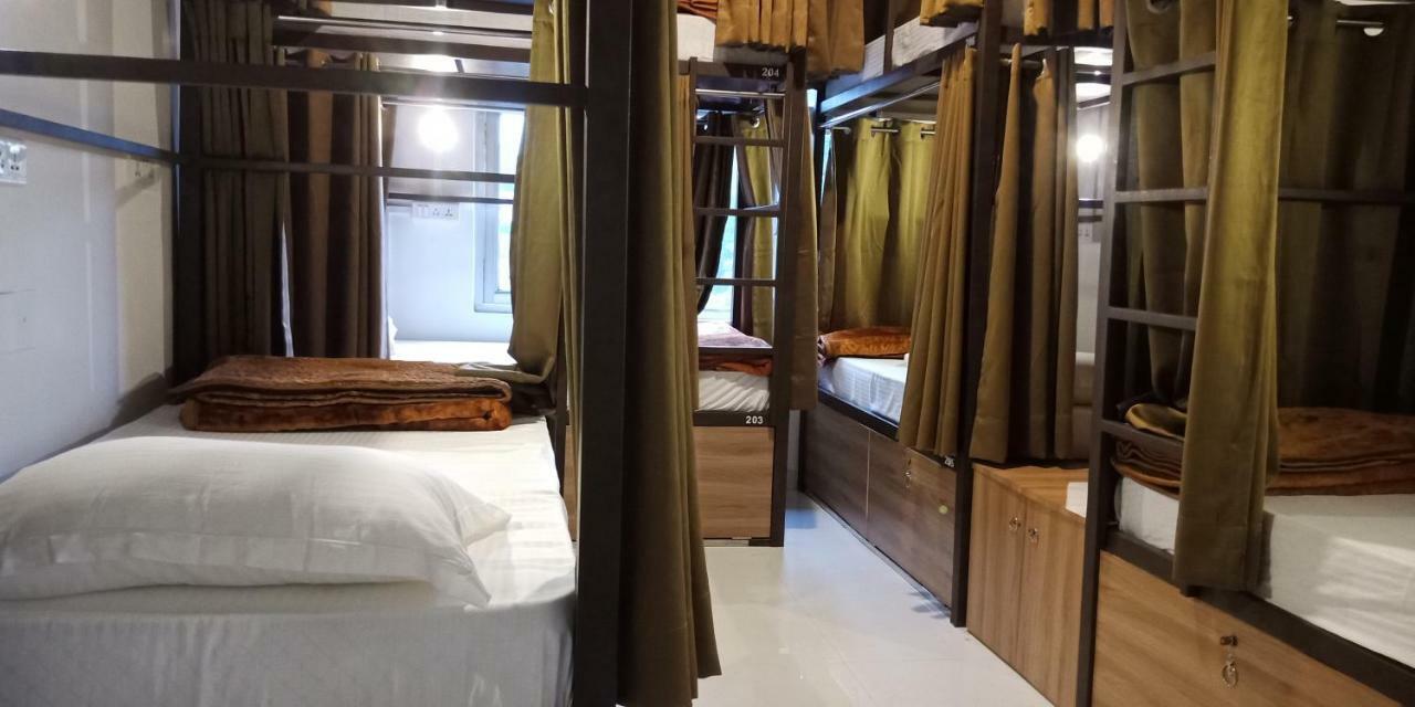 Banaras Hostel Kakarmatha Eksteriør bilde