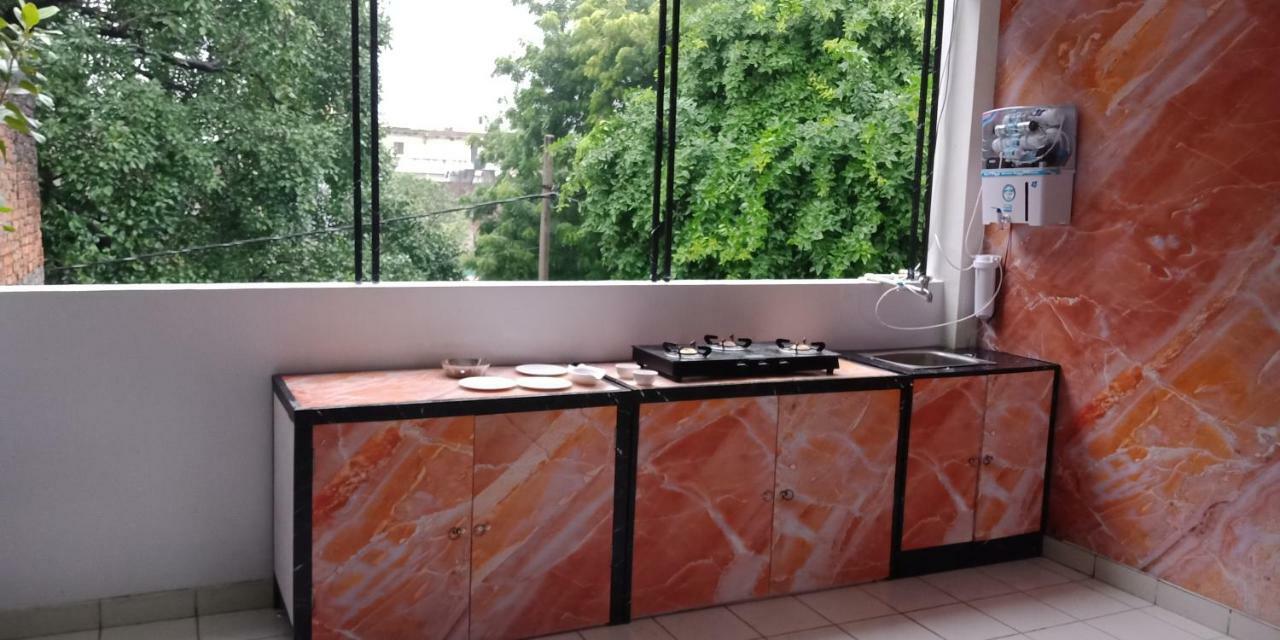 Banaras Hostel Kakarmatha Eksteriør bilde